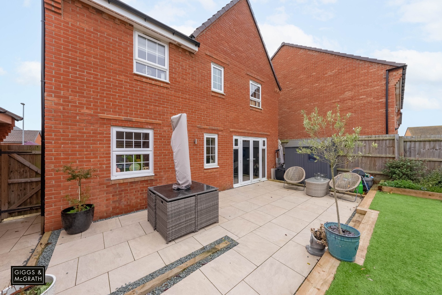 3 bed detached house for sale in Lawrence Drive, Huntingdon  - Property Image 20