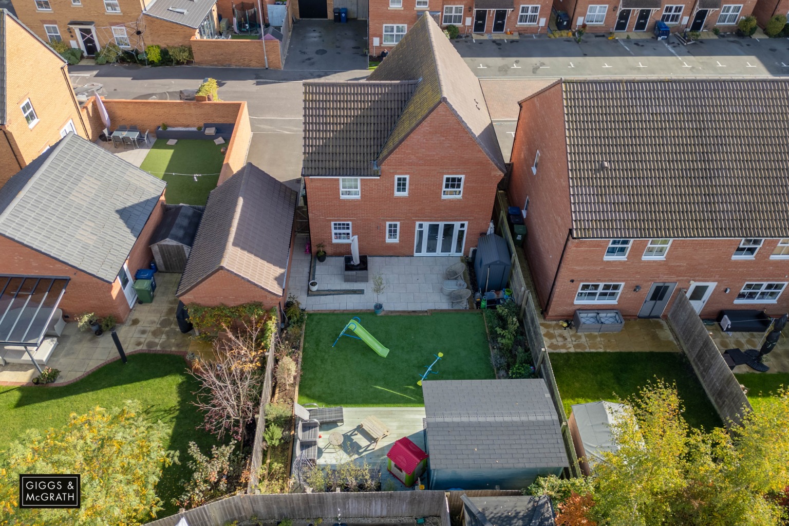 3 bed detached house for sale in Lawrence Drive, Huntingdon 18