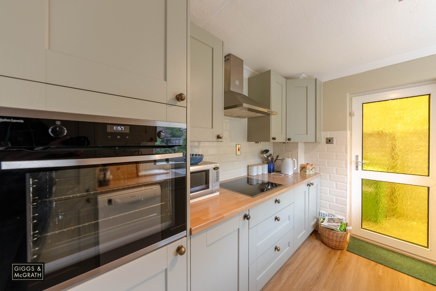 3 bed detached house for sale in Townsend Road, Cambridgeshire 2