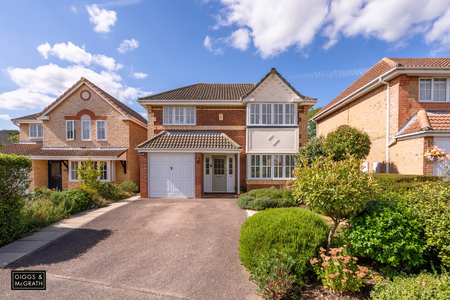 4 bed detached house for sale in Dartmoor Drive, Huntingdon  - Property Image 1