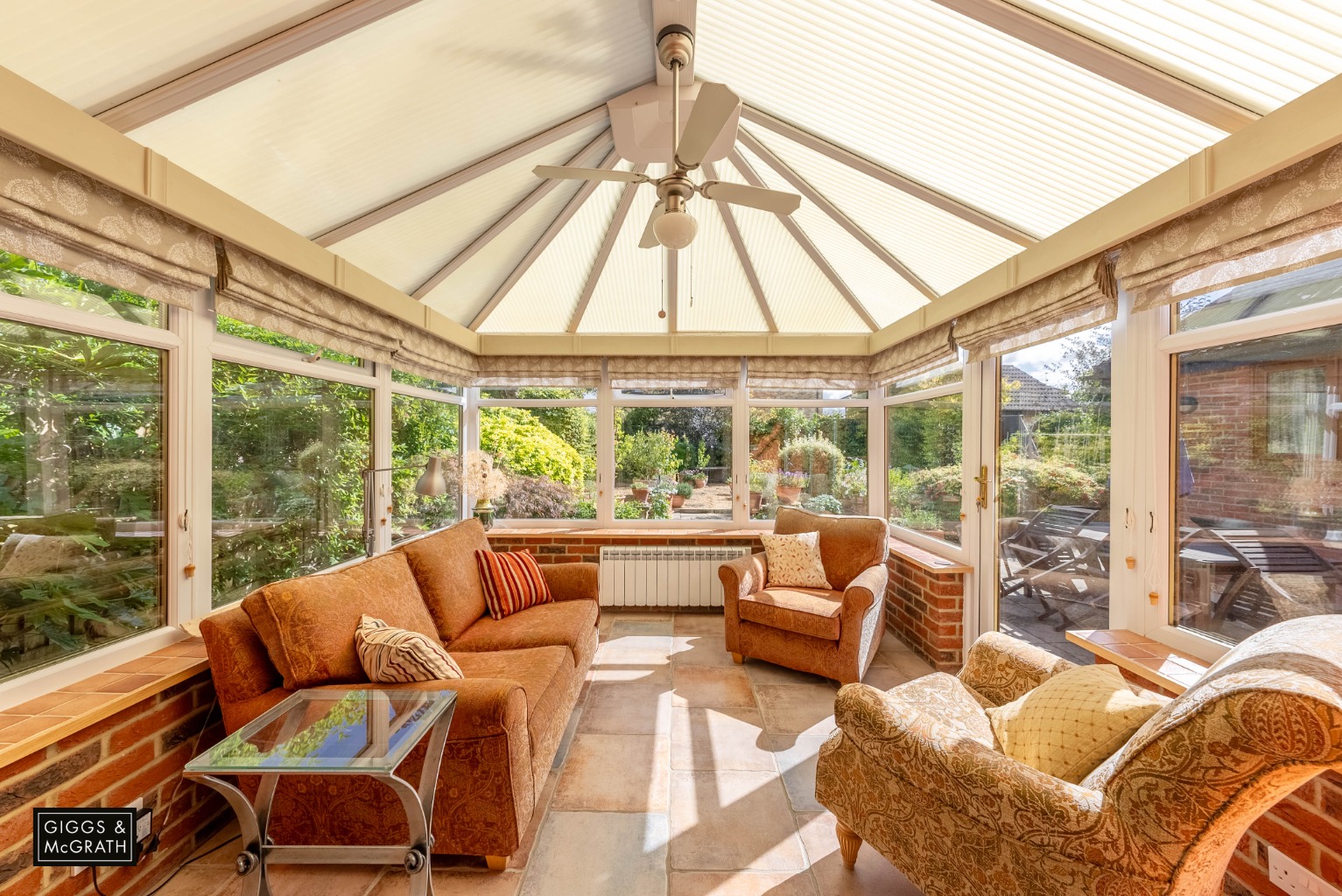 4 bed detached house for sale in Crane Close, Huntingdon 5