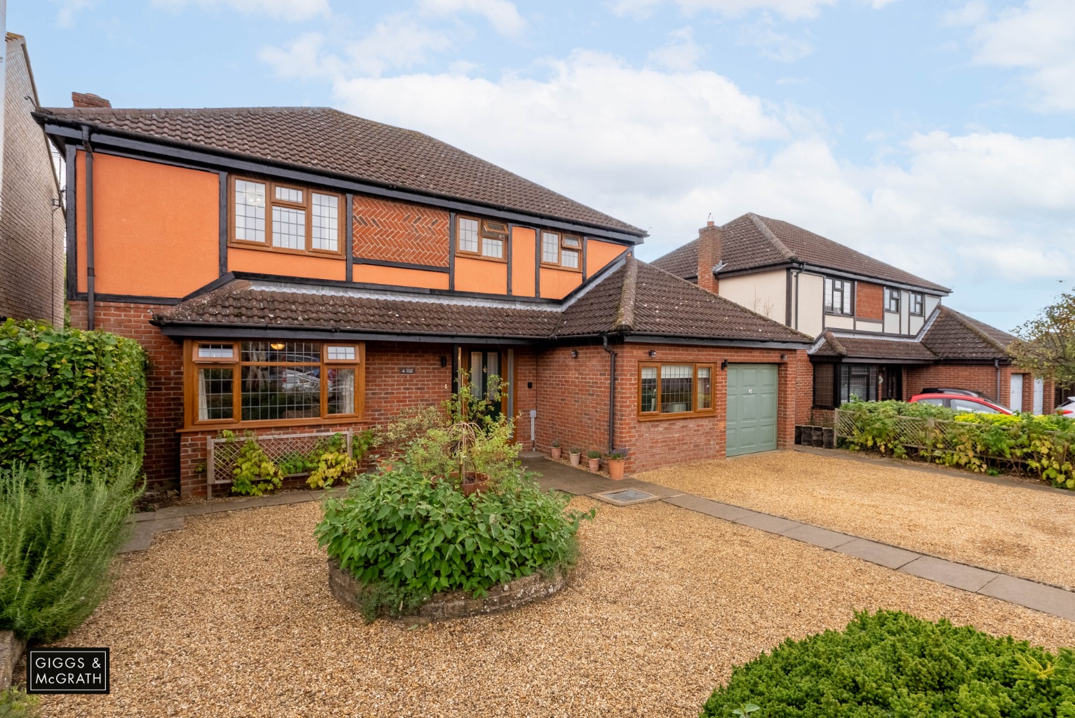 4 bed detached house for sale in Crane Close, Huntingdon  - Property Image 1