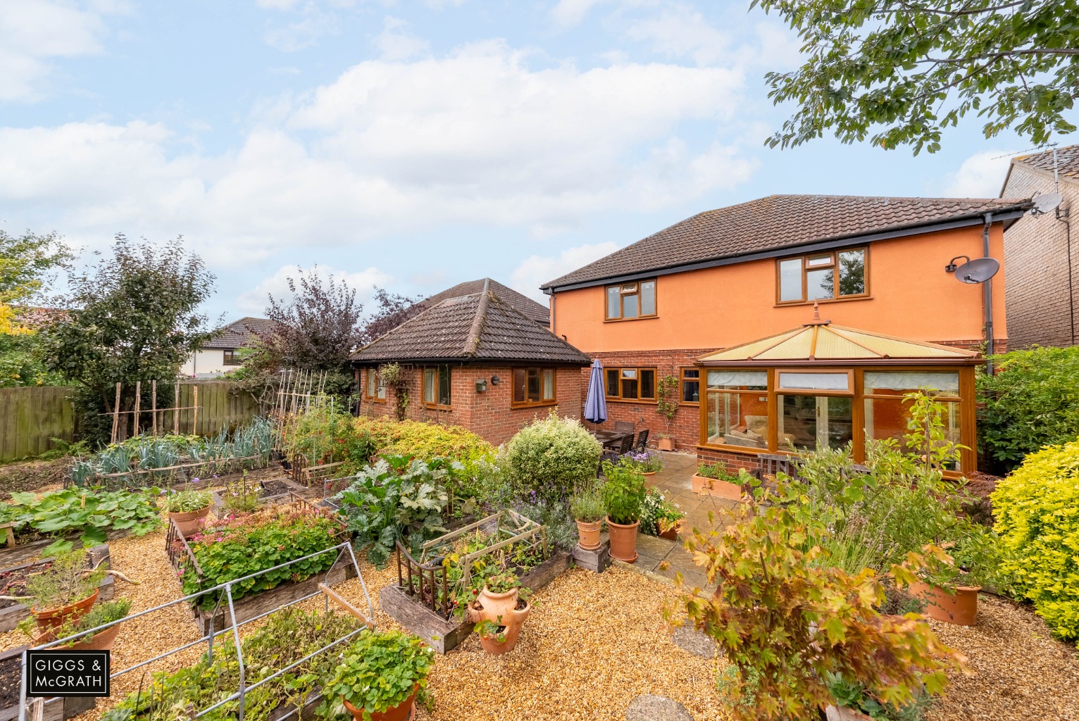 4 bed detached house for sale in Crane Close, Huntingdon  - Property Image 25