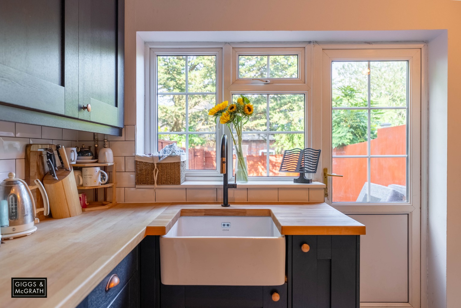 2 bed terraced house for sale in Morland Way, St. Ives 7