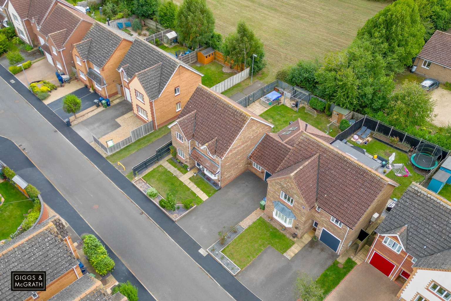 4 bed detached house for sale in Ferriman Road, Cambridgeshire  - Property Image 20