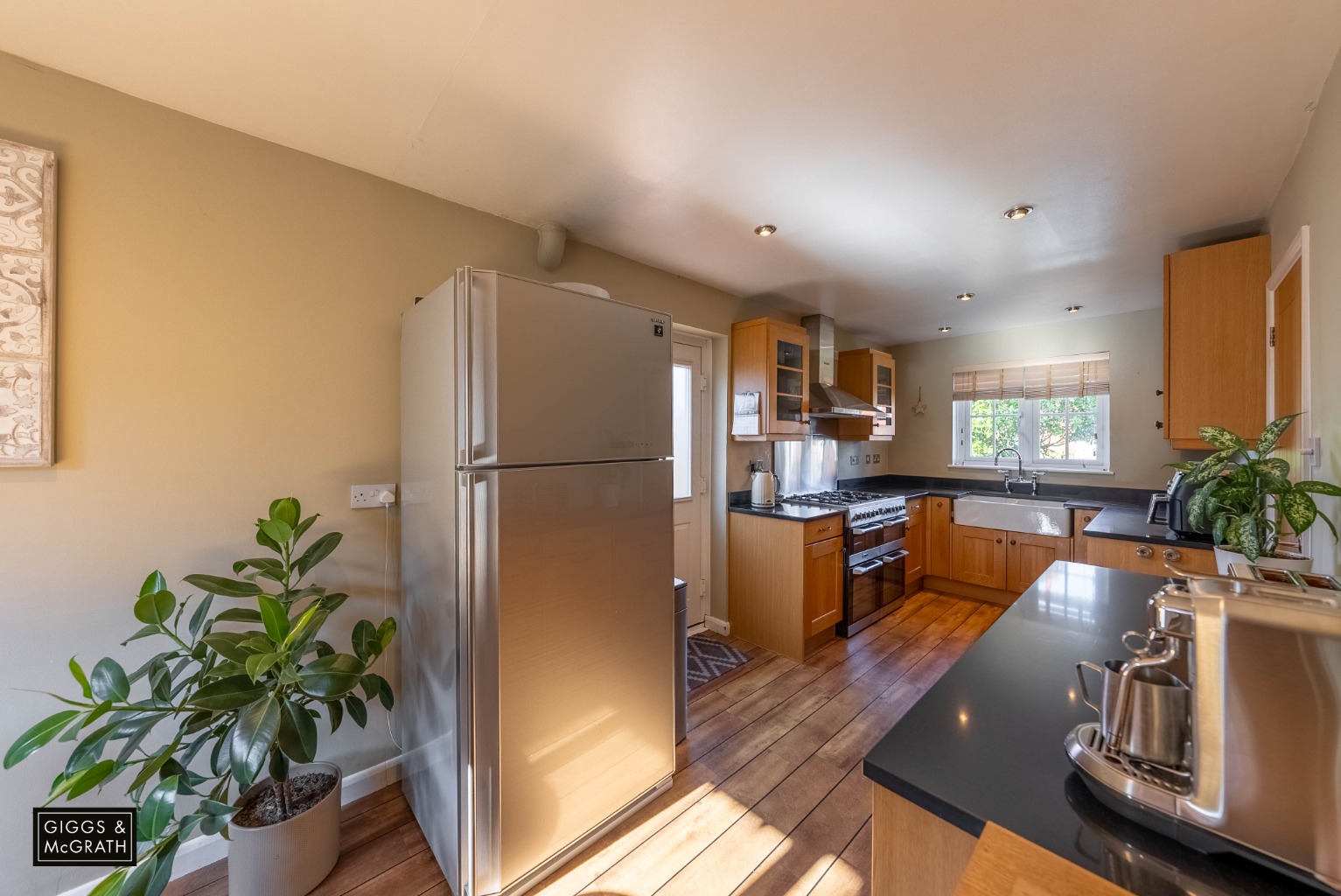 4 bed detached house for sale in Westbrooke Close, Huntingdon 1