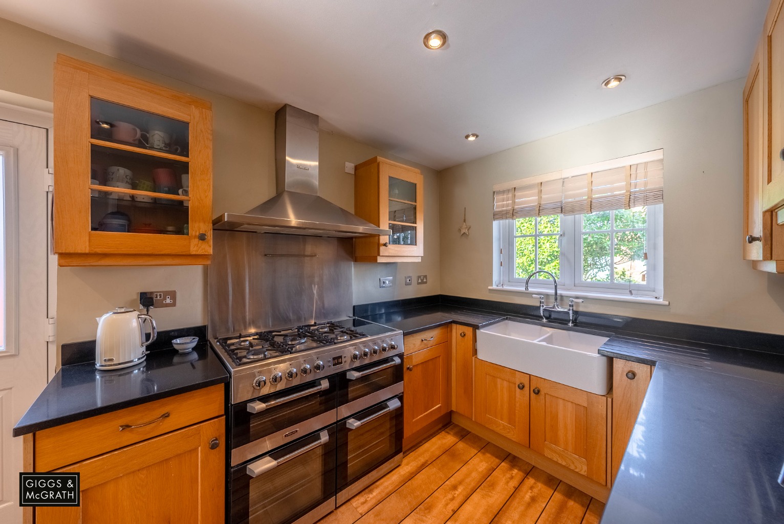 4 bed detached house for sale in Westbrooke Close, Huntingdon 5