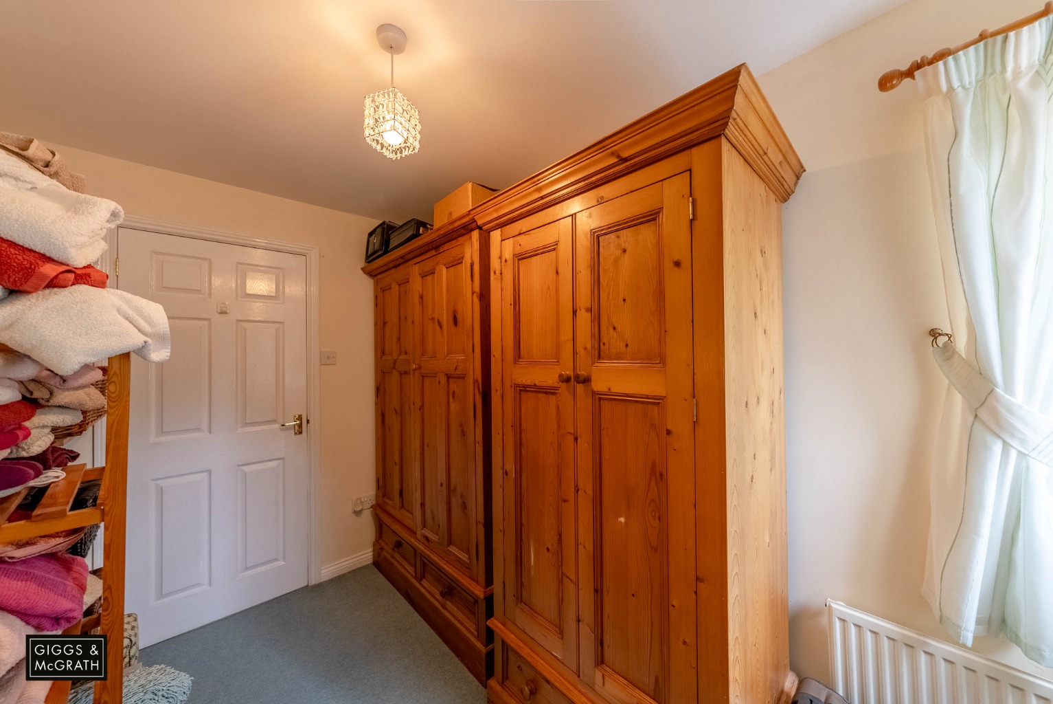 4 bed detached house for sale in Payn Close, Huntingdon 15