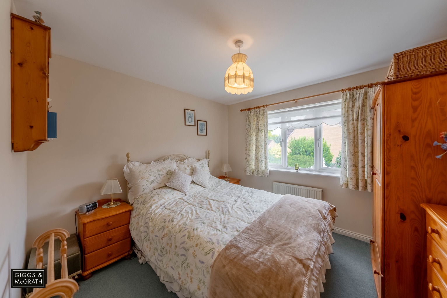 4 bed detached house for sale in Payn Close, Huntingdon 12