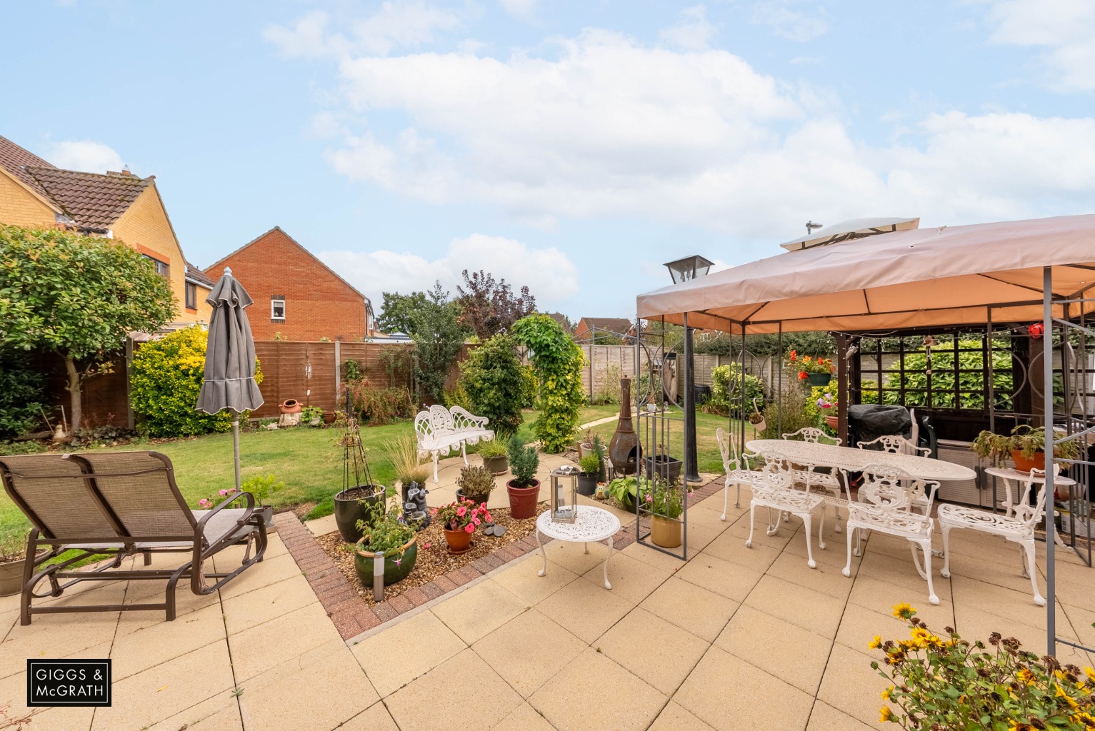 4 bed detached house for sale in Payn Close, Huntingdon 18