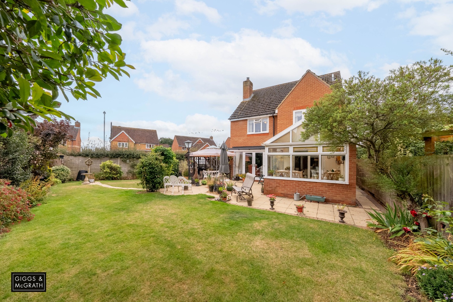 4 bed detached house for sale in Payn Close, Huntingdon 19