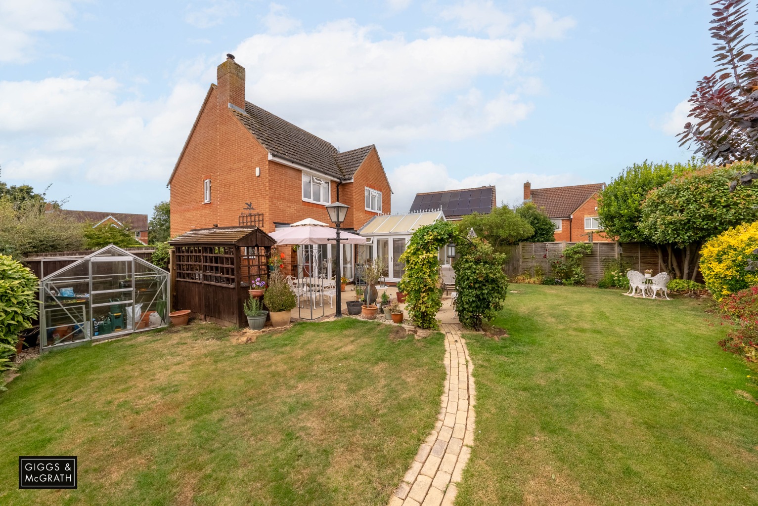 4 bed detached house for sale in Payn Close, Huntingdon 17
