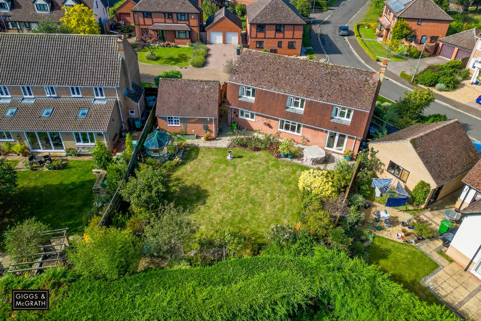 4 bed detached house for sale in The Pasture, Huntingdon  - Property Image 1