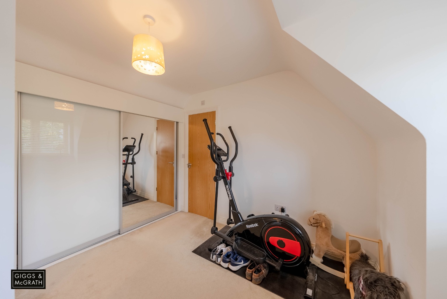 5 bed detached house for sale in Central Avenue, Huntingdon 14