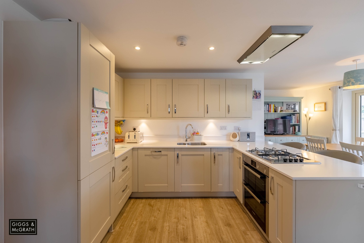 5 bed detached house for sale in Central Avenue, Huntingdon 21