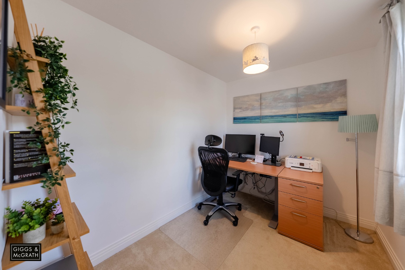 5 bed detached house for sale in Central Avenue, Huntingdon 16