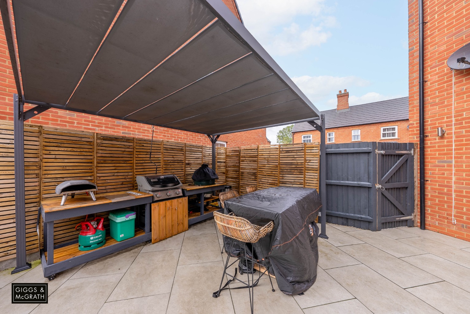 3 bed detached house for sale in De Havilland Gardens, Huntingdon 12