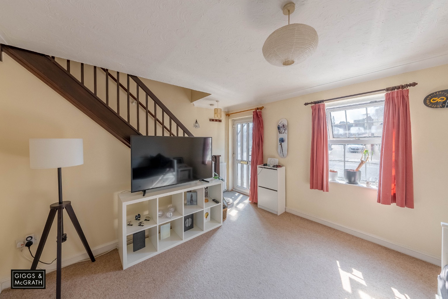 2 bed end of terrace house for sale in Robbs Walk, St. Ives  - Property Image 4