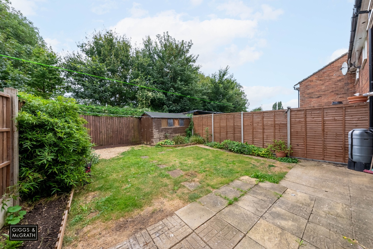 3 bed terraced house for sale in Coldhams Crescent, Huntingdon 11