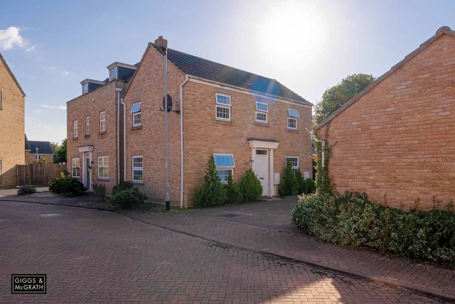 3 bed detached house for sale in Howell Drive, Huntingdon  - Property Image 16