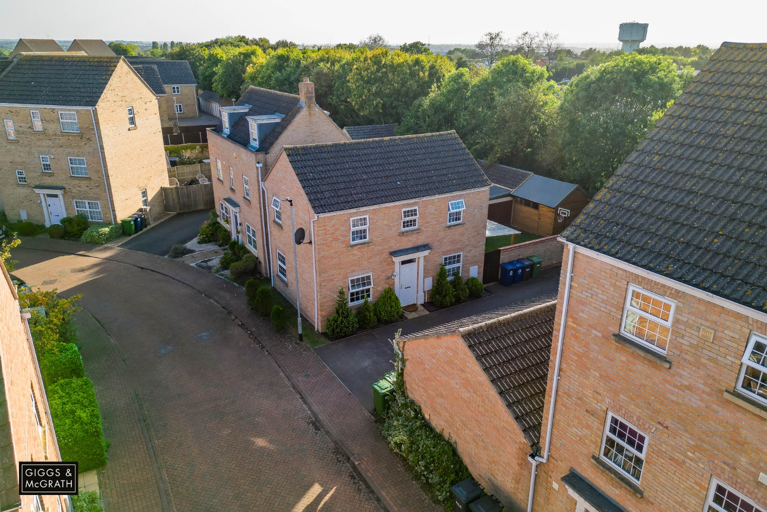 3 bed detached house for sale in Howell Drive, Huntingdon  - Property Image 20