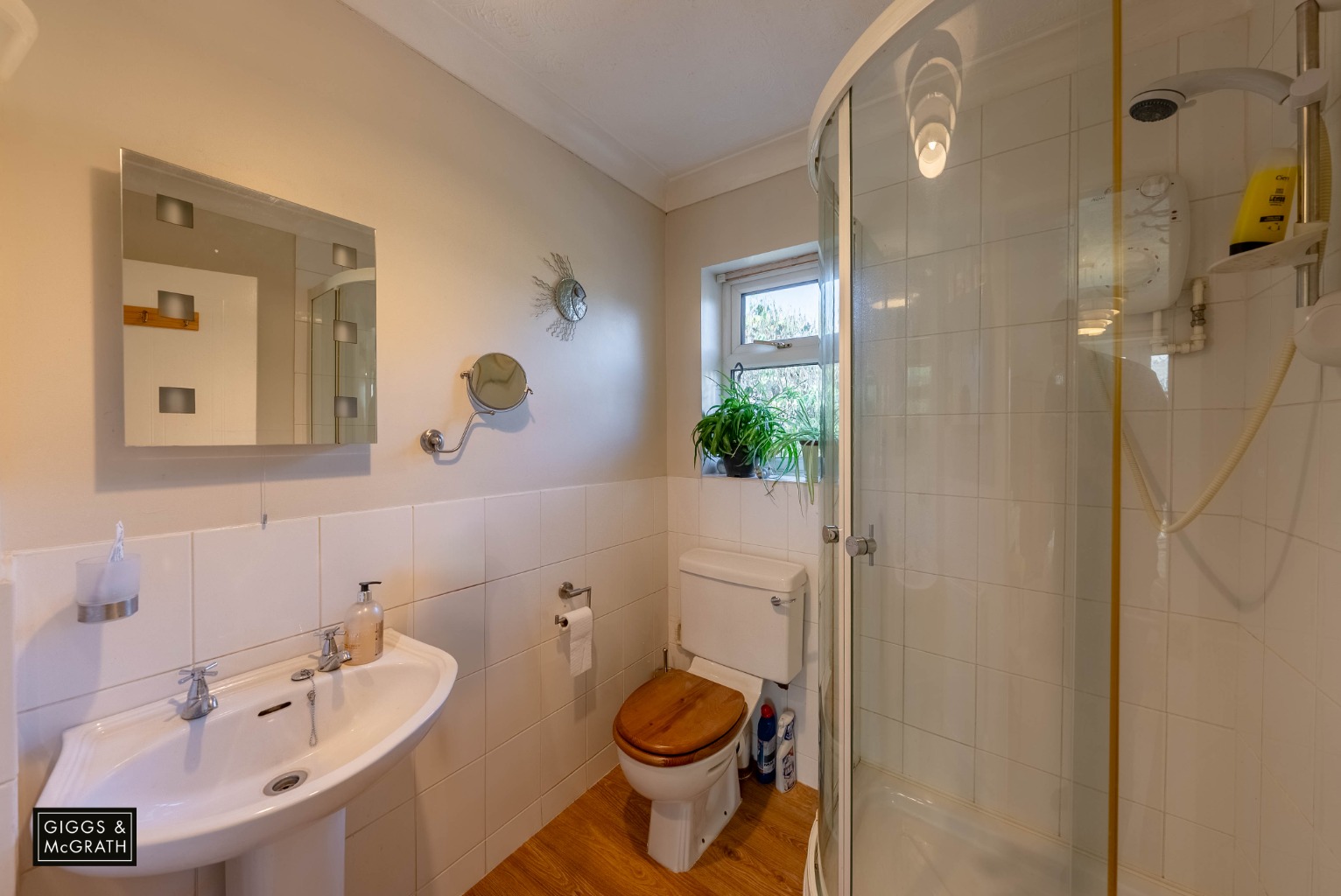 4 bed detached house for sale in Queens Road  - Property Image 11