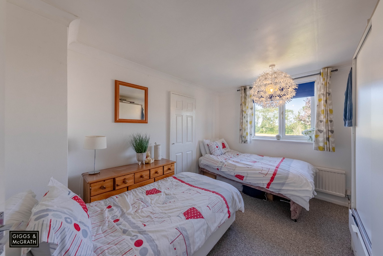 4 bed detached house for sale in Queens Road  - Property Image 13