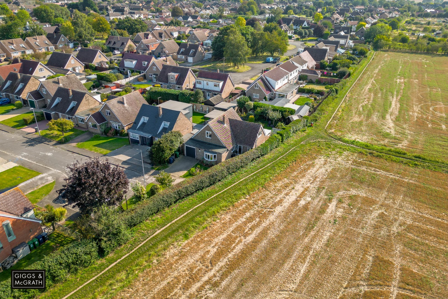 4 bed detached house for sale in Queens Road 1