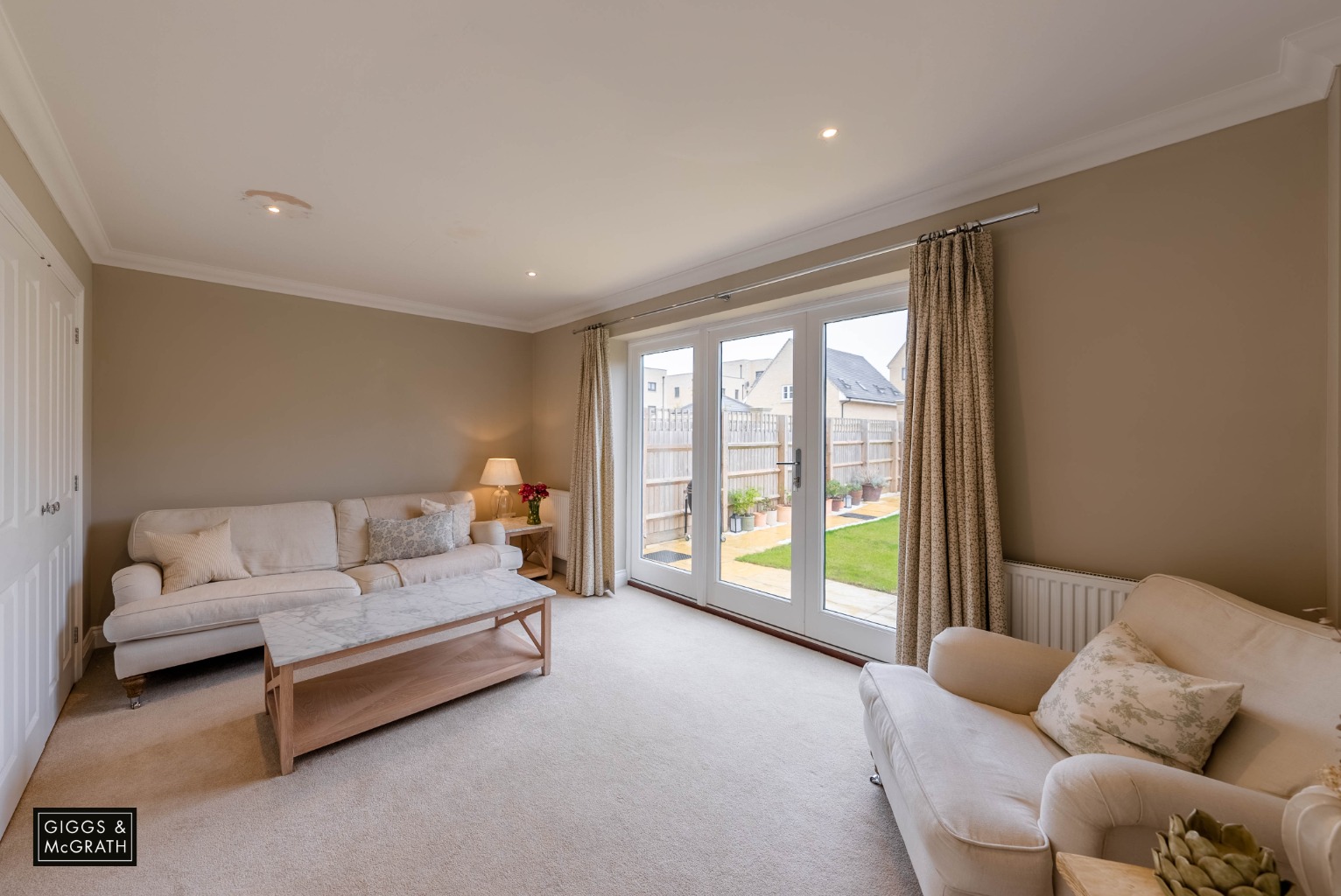 4 bed detached house for sale in Senliz Road, Huntingdon 5