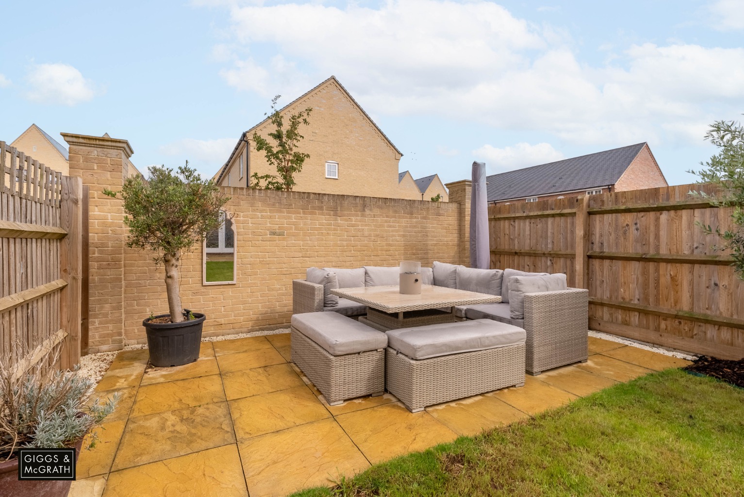 3 bed detached house for sale in Senliz Road, Huntingdon  - Property Image 18