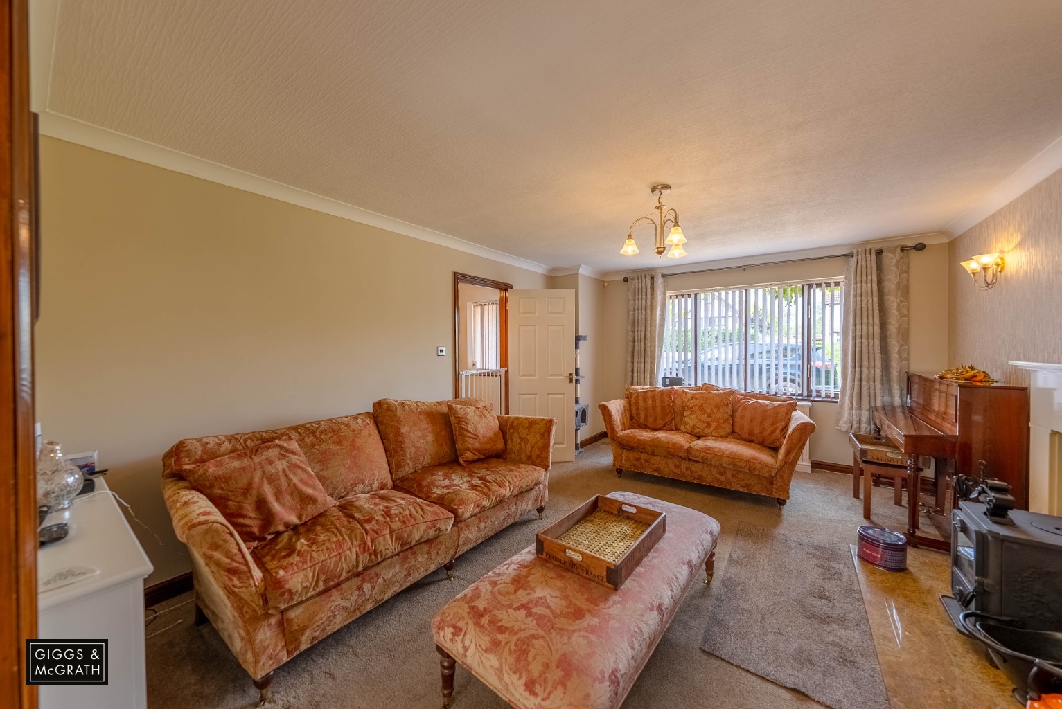 4 bed detached house for sale in Ugg Mere Court Road, Huntingdon  - Property Image 9