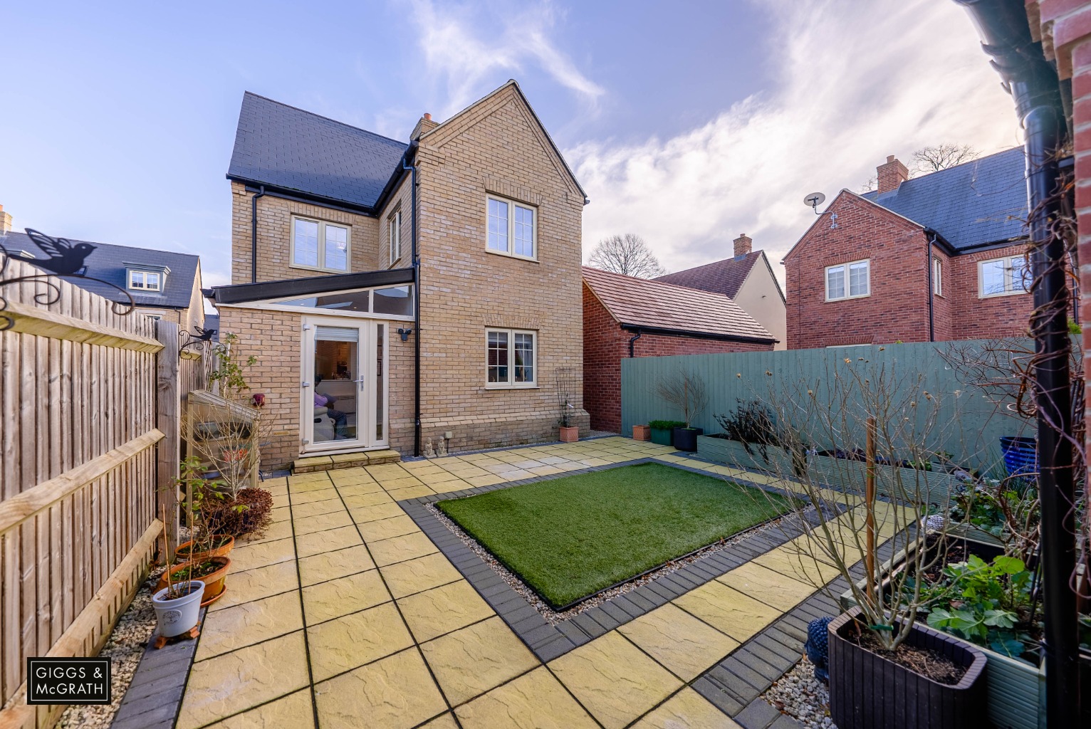 3 bed detached house for sale in Lamb Close, Huntingdon 14