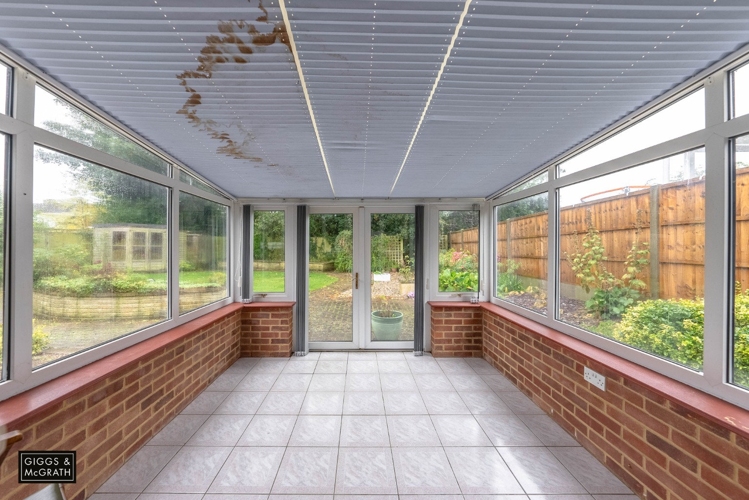 4 bed detached bungalow for sale in Chestnut Road, St. Ives 8