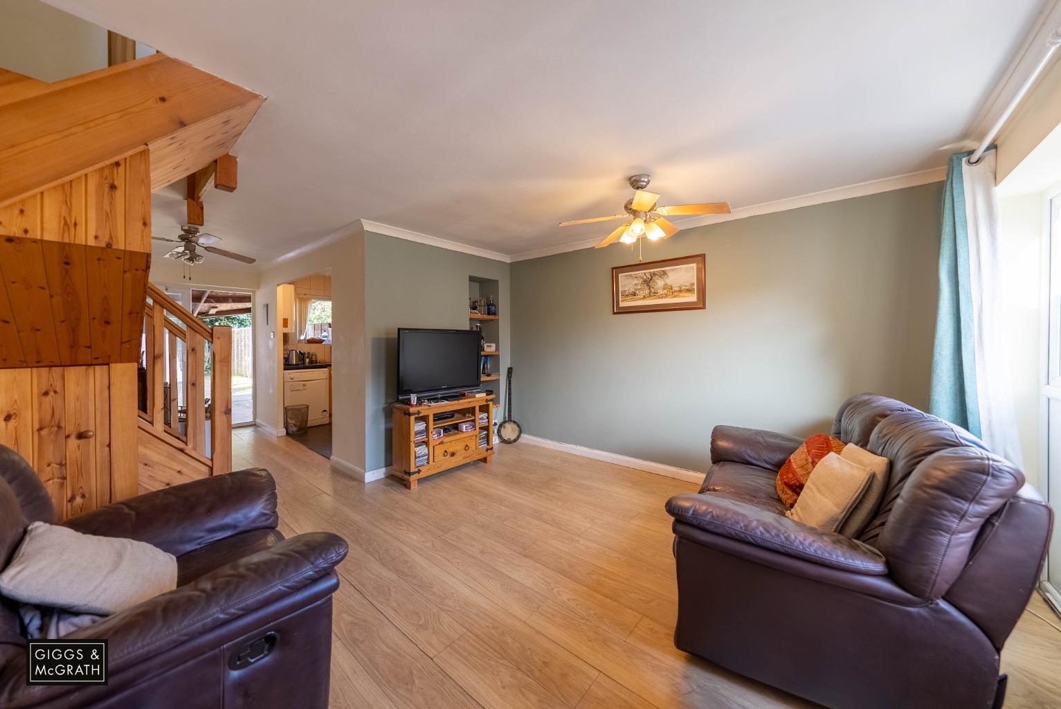 3 bed terraced house for sale in Bottels Road, Huntingdon  - Property Image 2