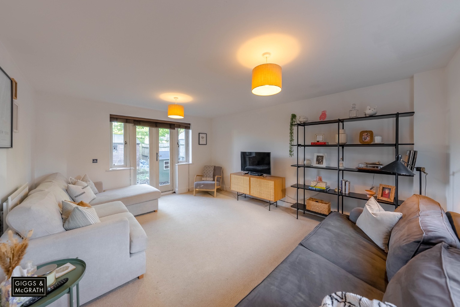 3 bed semi-detached house for sale in Butchers Close, Huntingdon  - Property Image 3