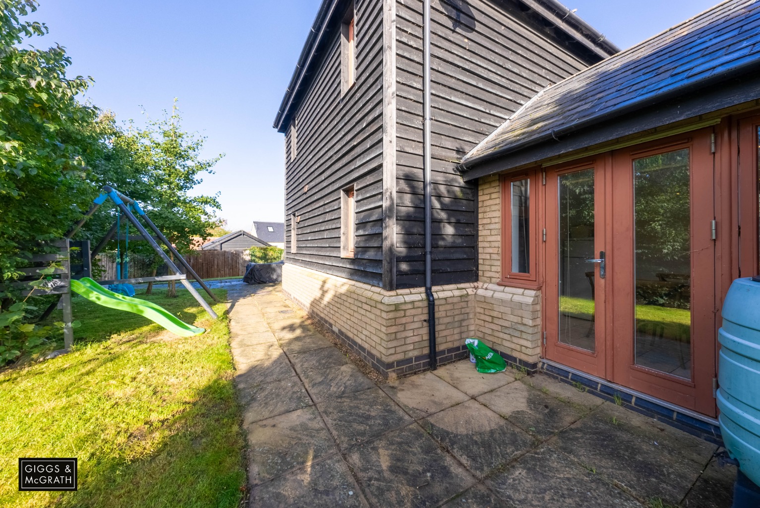 3 bed semi-detached house for sale in Butchers Close, Huntingdon  - Property Image 17