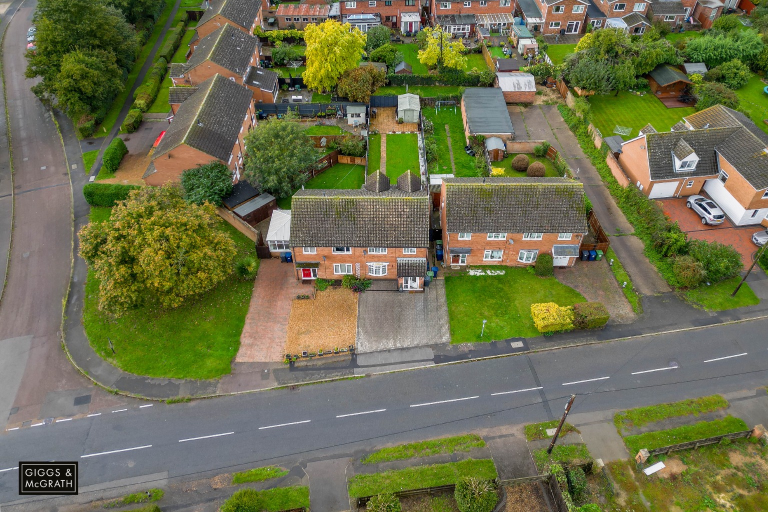 4 bed semi-detached house for sale in Hollidays Road, Huntingdon  - Property Image 17