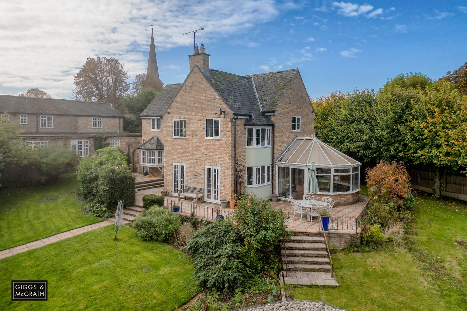 5 bed detached house for sale in Blacksmiths Lane, Huntingdon  - Property Image 17