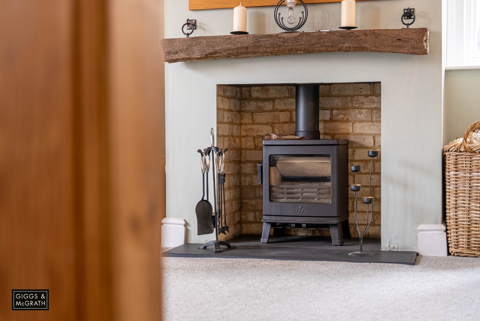 5 bed detached house for sale in High Street, Huntingdon 9