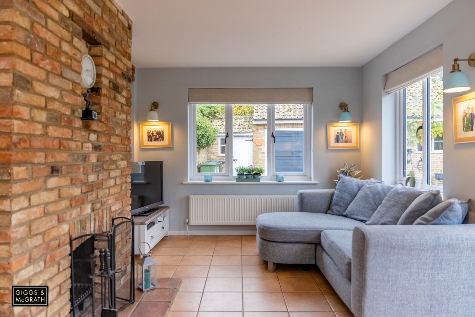 5 bed detached house for sale in High Street, Huntingdon 10