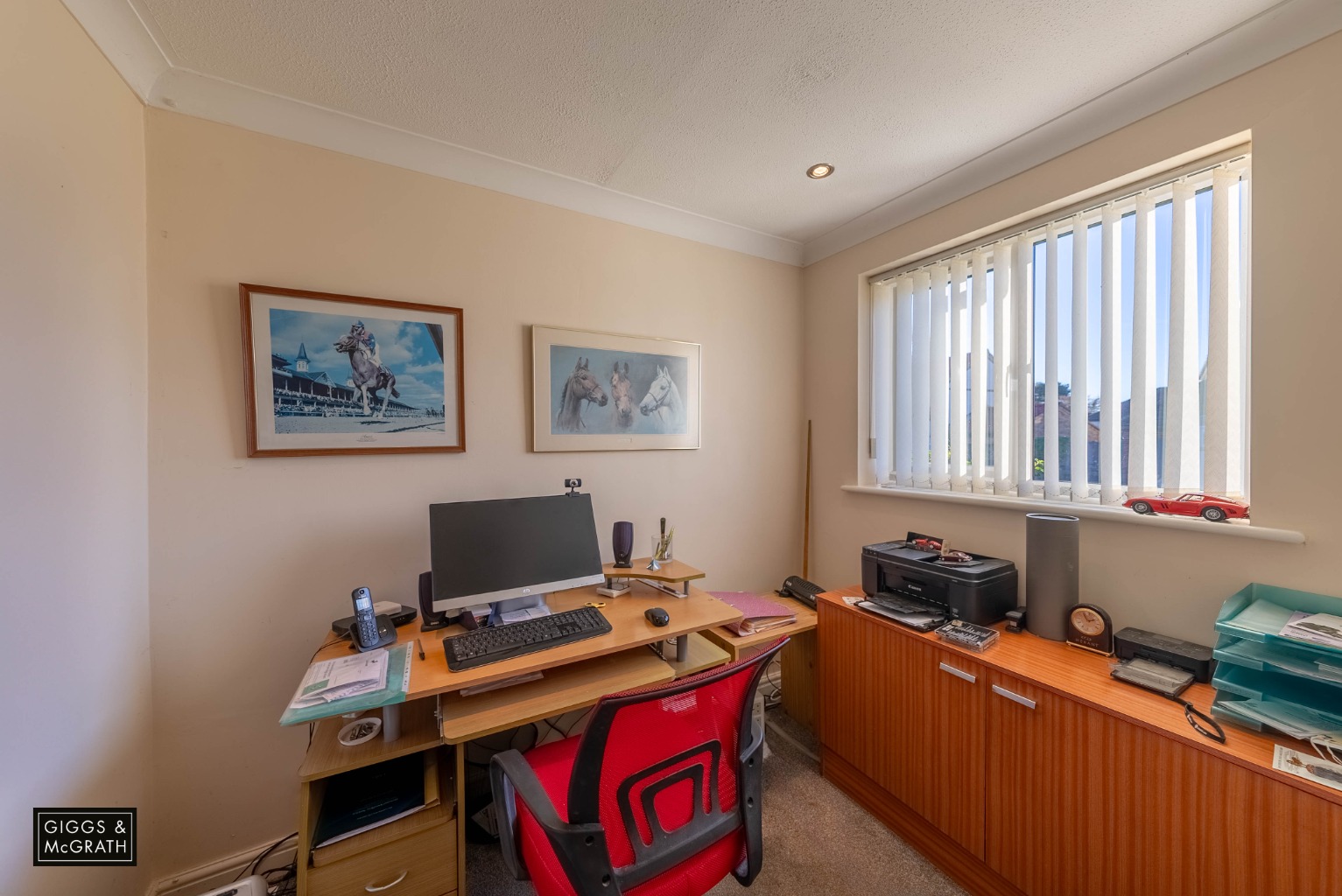 4 bed detached house for sale in Crane Close, Huntingdon 7