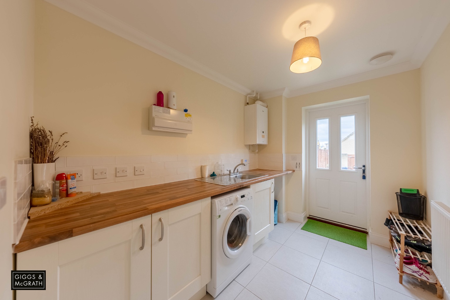 5 bed terraced house for sale in Pople Drive, Huntingdon  - Property Image 5