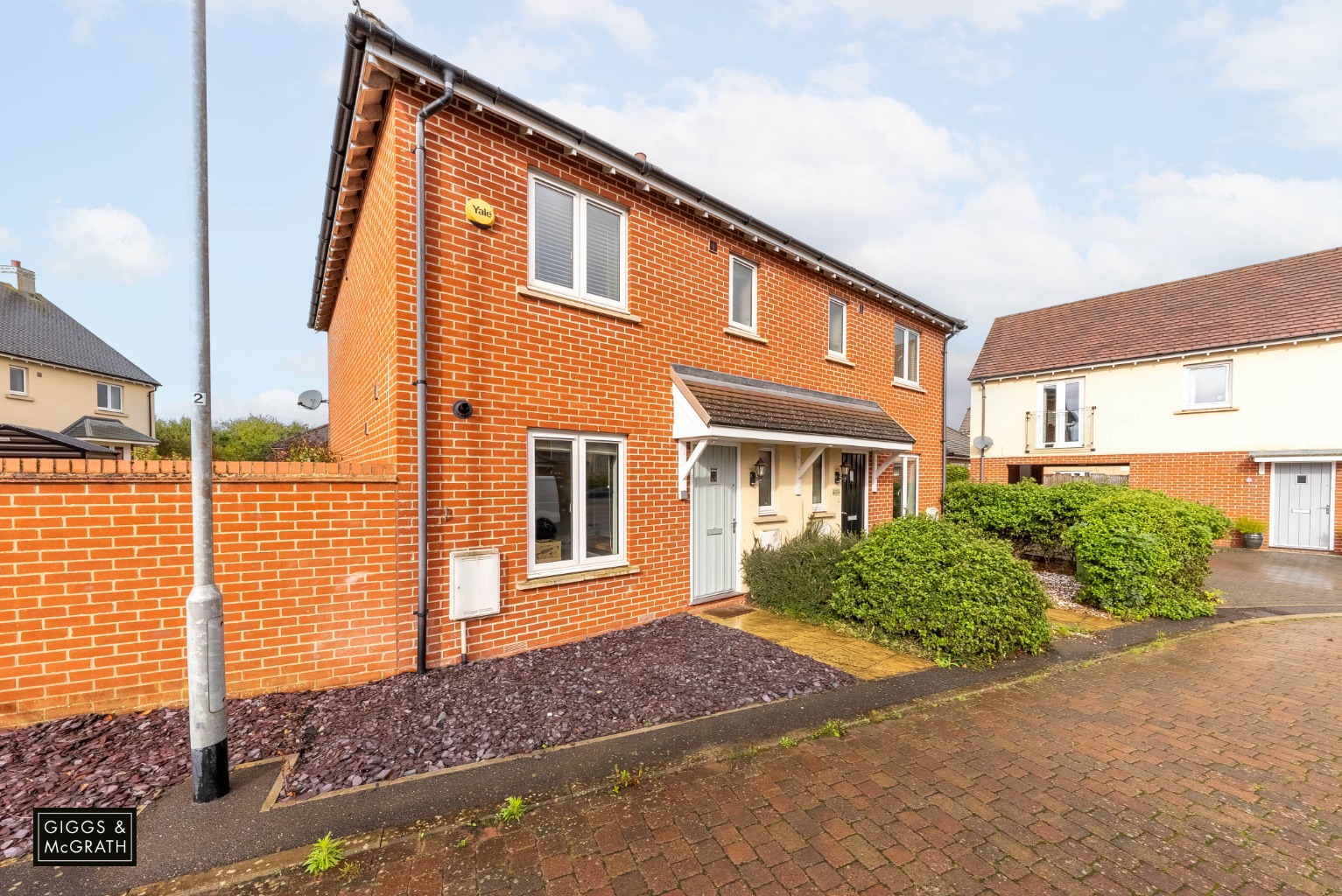 3 bed semi-detached house for sale in Goldie Close, St. Ives  - Property Image 18