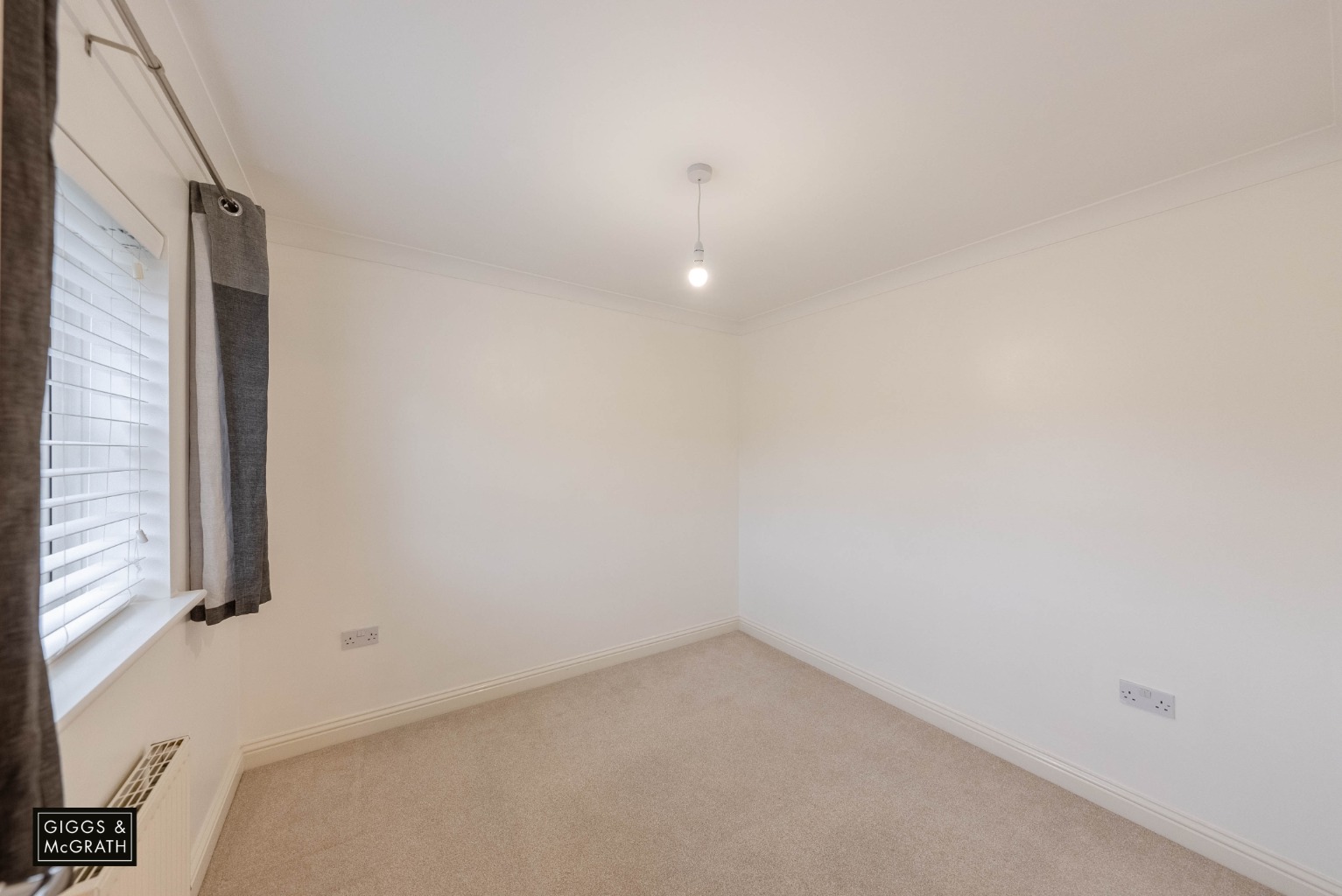 4 bed semi-detached house for sale in Christie Drive, Huntingdon 10