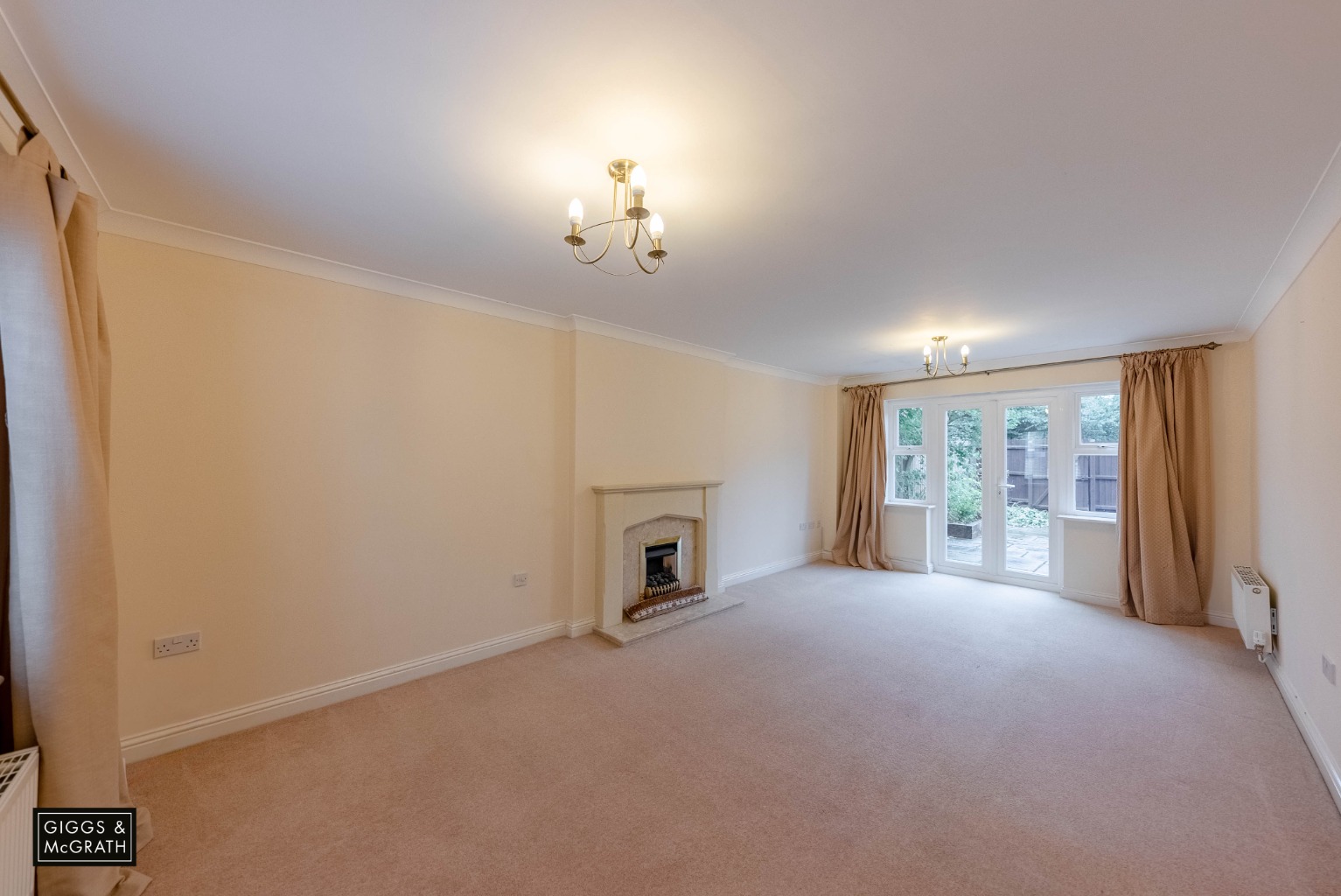 4 bed semi-detached house for sale in Christie Drive, Huntingdon  - Property Image 2