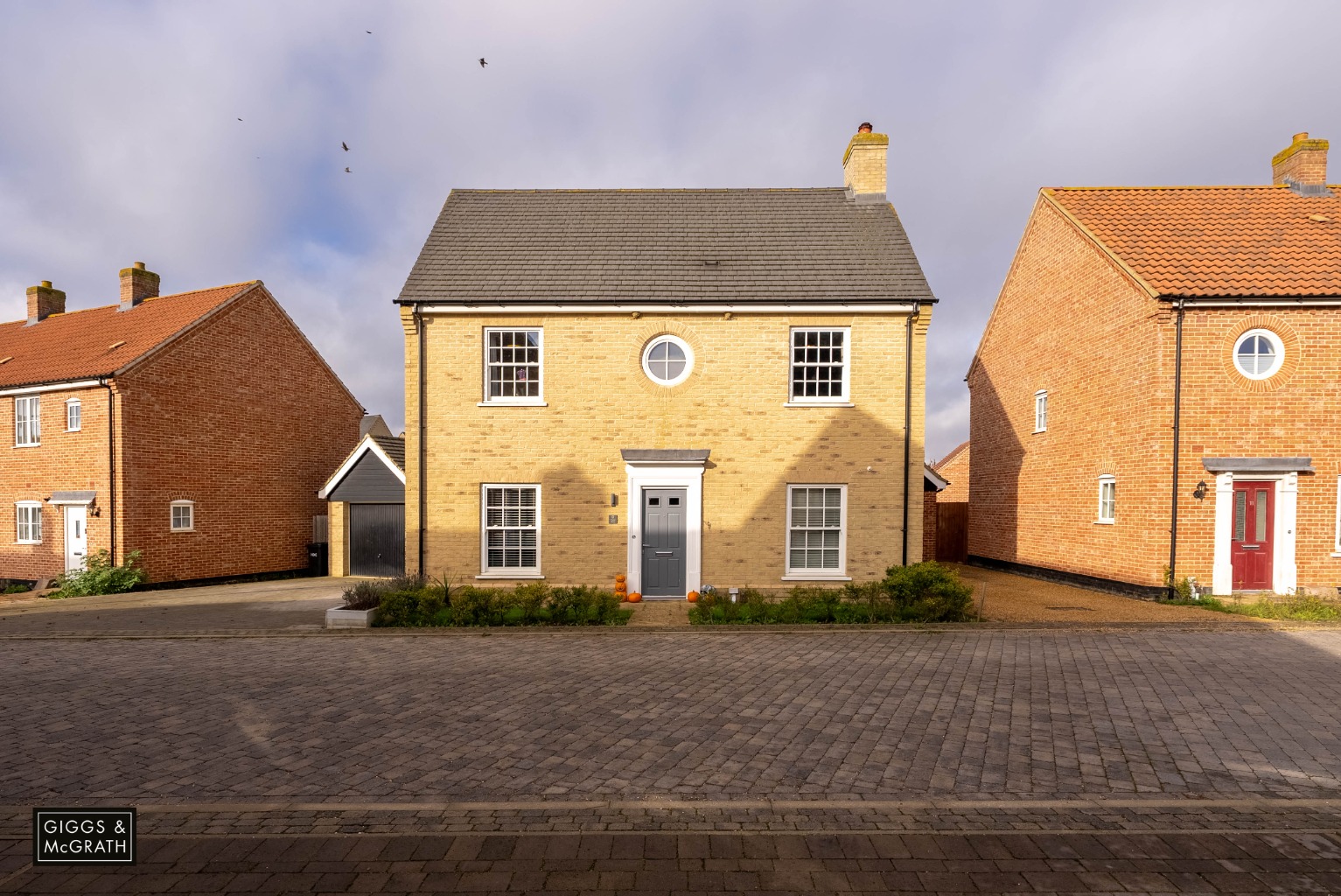 4 bed detached house for sale in Pople Drive, Huntingdon  - Property Image 1