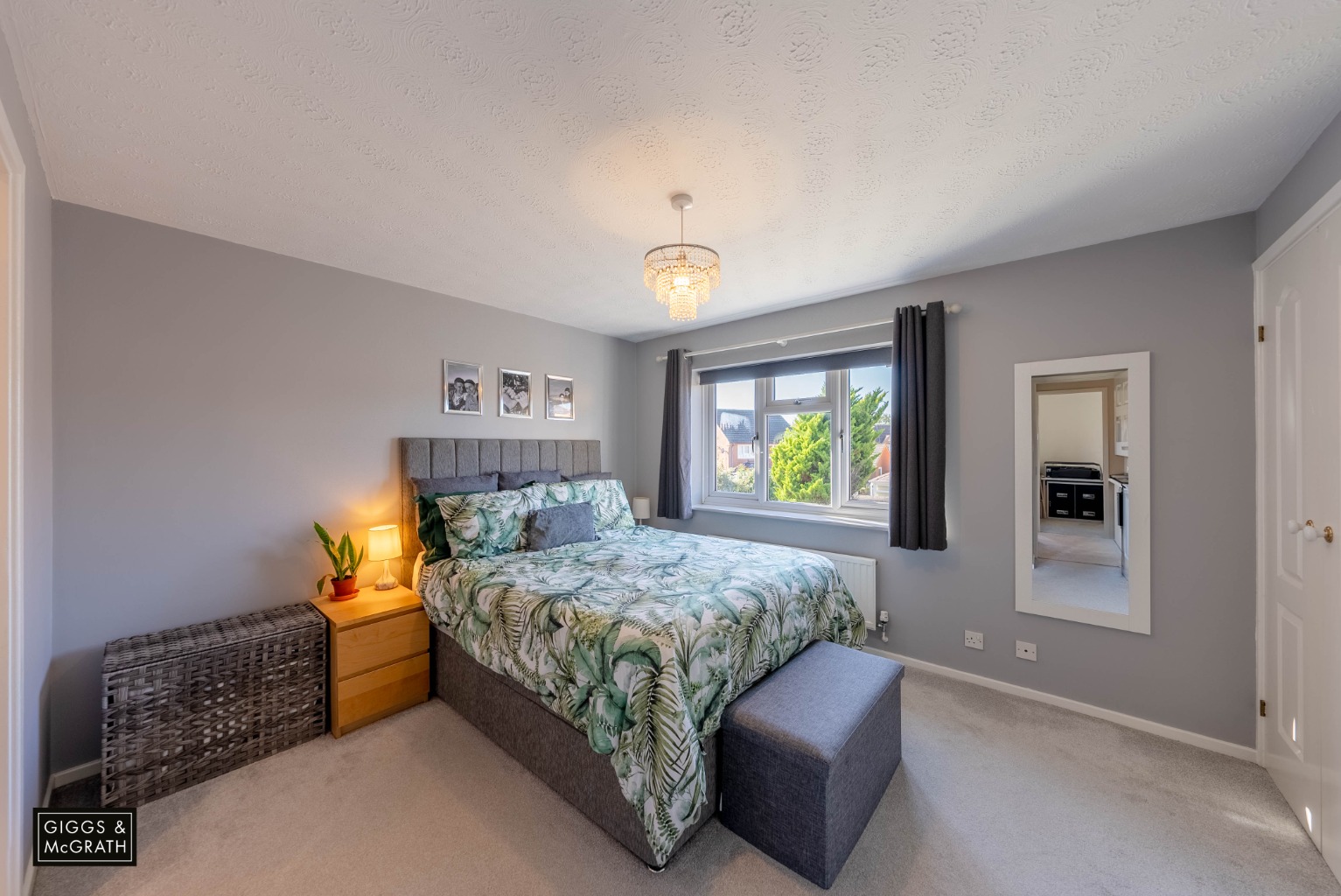 4 bed detached house for sale in Provence Road, Huntingdon 7