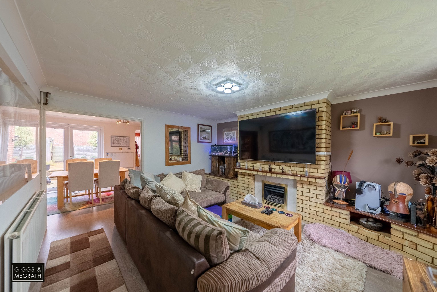 3 bed end of terrace house for sale in Prospero Way, Huntingdon  - Property Image 4