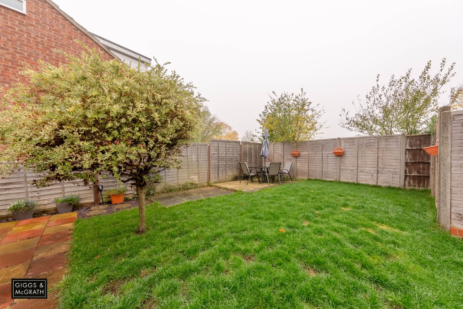 3 bed end of terrace house for sale in Prospero Way, Huntingdon  - Property Image 11