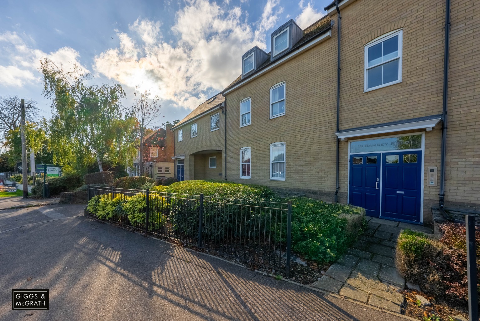 2 bed flat for sale in Ramsey Road, Cambridgeshire  - Property Image 22